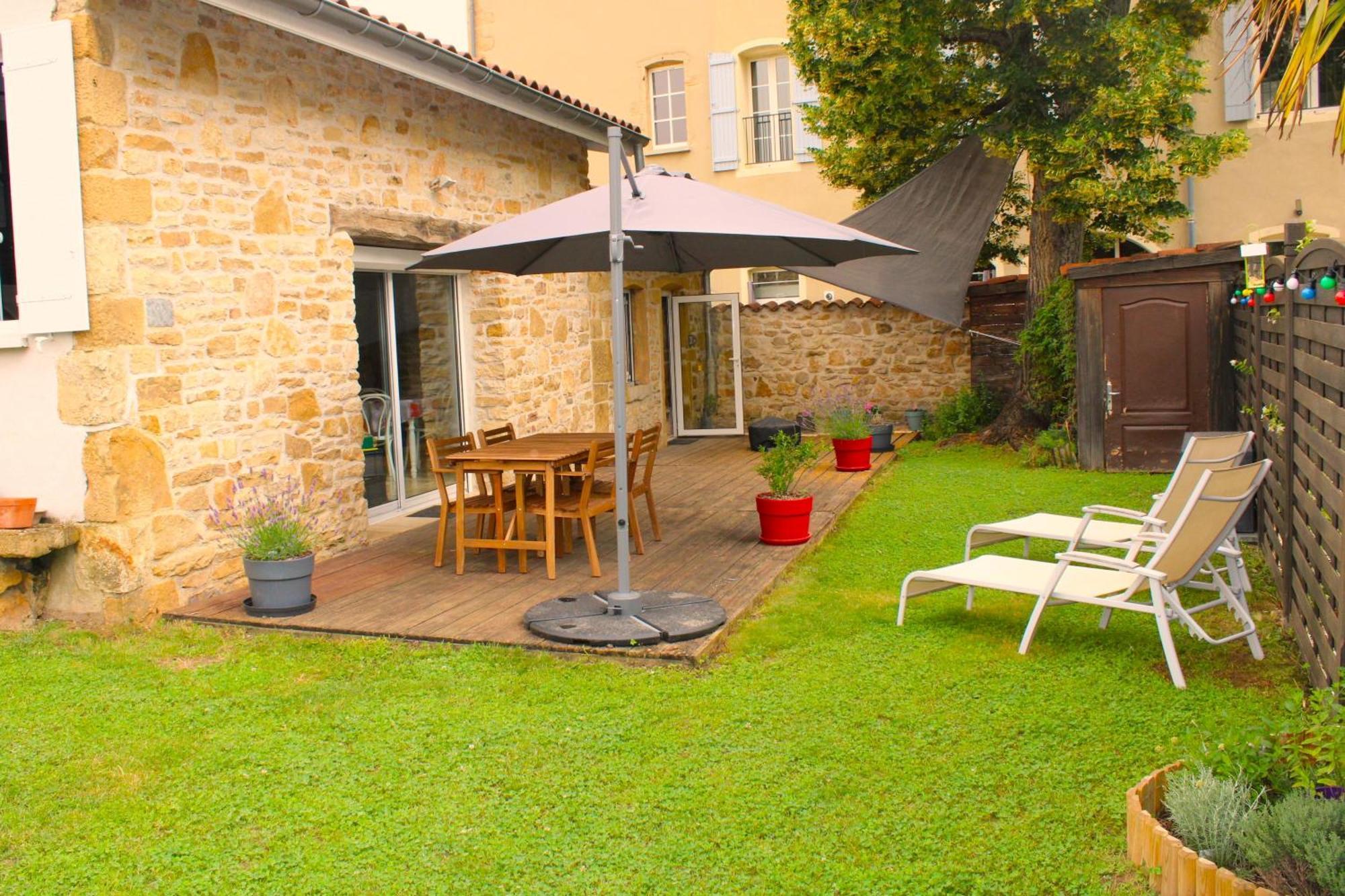 Gite Du Beaujolais Lyonnais Lissieu Extérieur photo